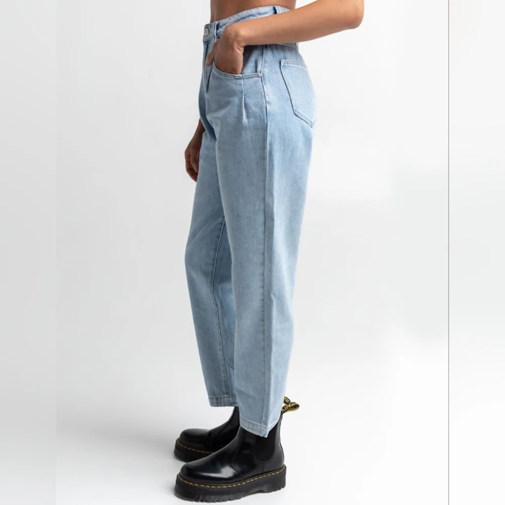 Abrand High Waisted Miami Taper Jean's Size 28/ EU 10 - Picture 4 of 14